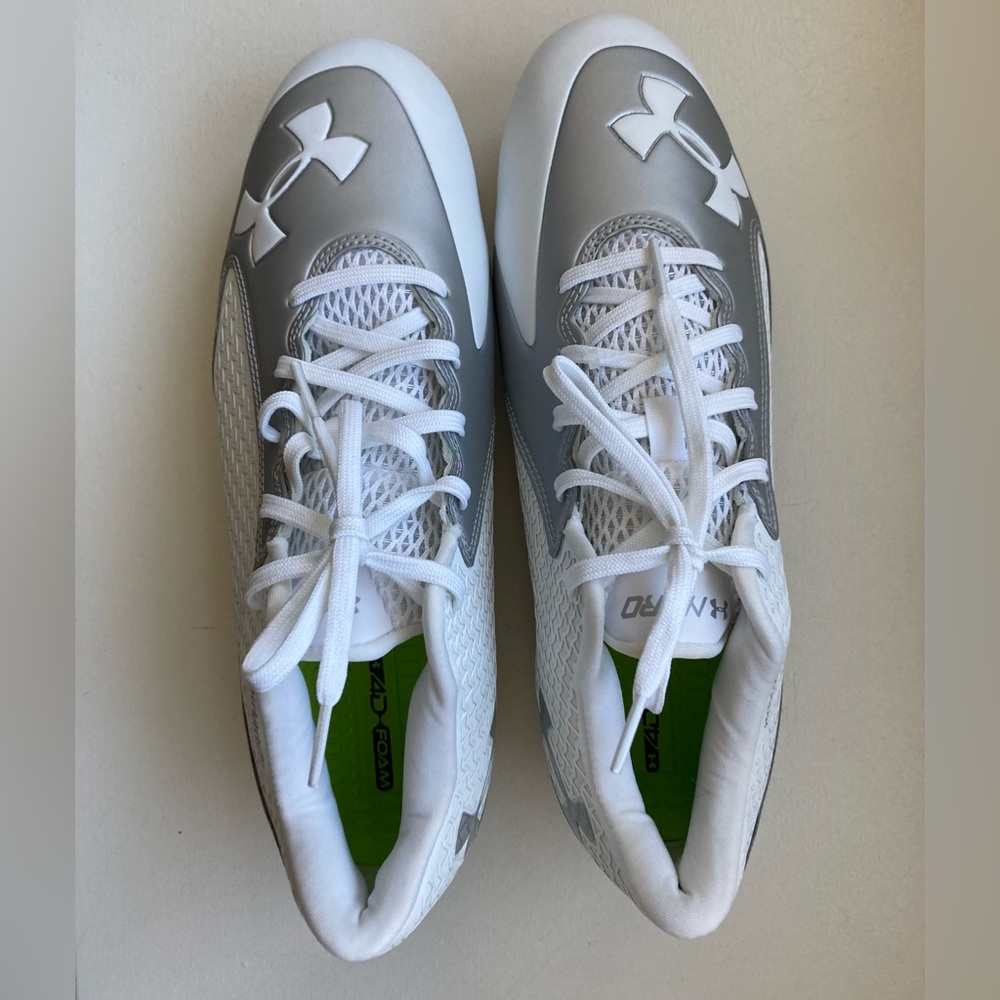 Men’s under armor Lacrosse/Football cleats